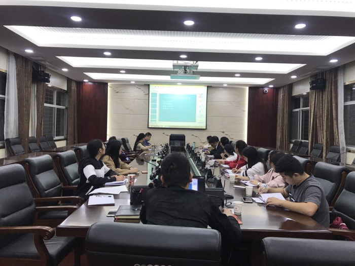 10.30信访接待培训.jpg