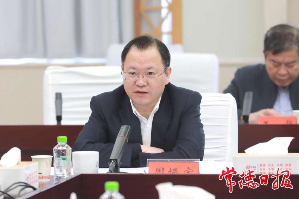 市委副书记、市长周振宇讲话