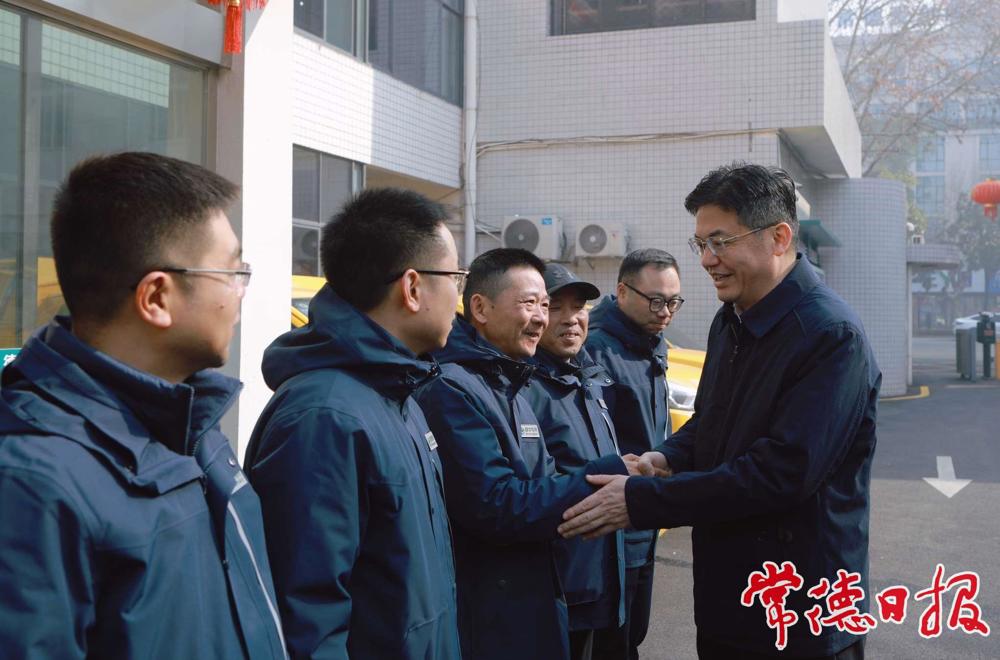 市委书记罗毅君在国网常德武陵区供电支公司督导检查