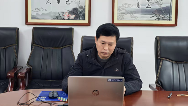 以讲促学强业务