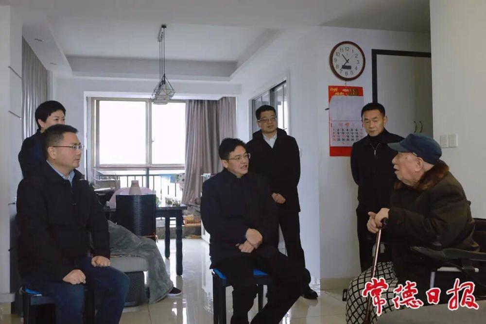 罗毅君开展春节前走访慰问活动