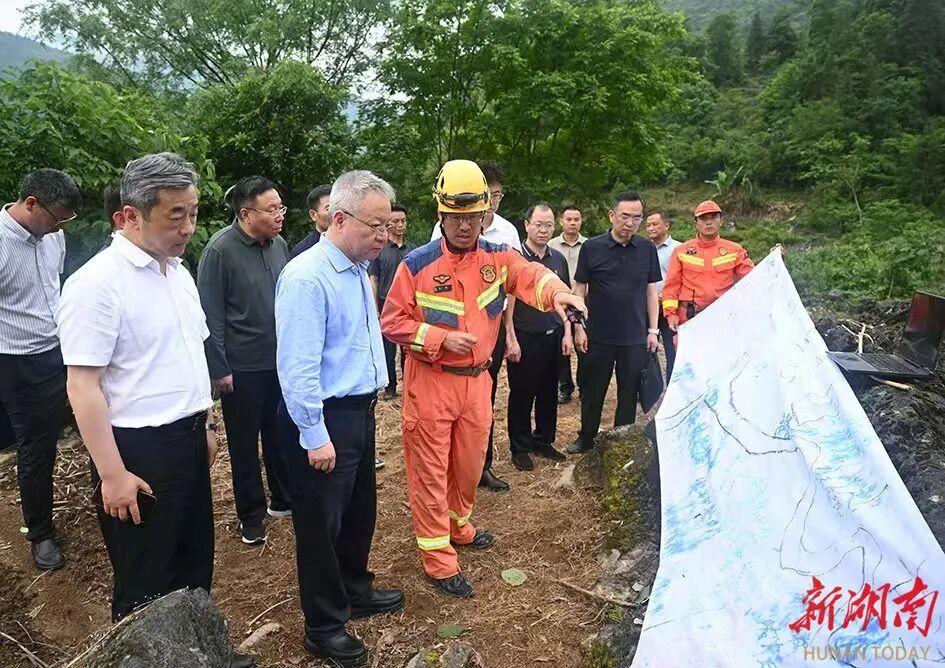沈晓明赴石门县看望慰问受灾群众和抢险救援人员